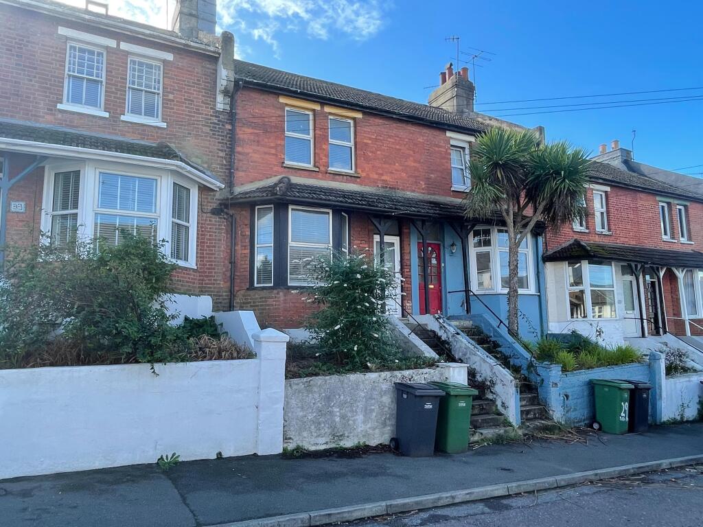 3-bed terraced on 31 Paynton Road, St. Leonards-on-sea, East Sussex, TN37, £1,000