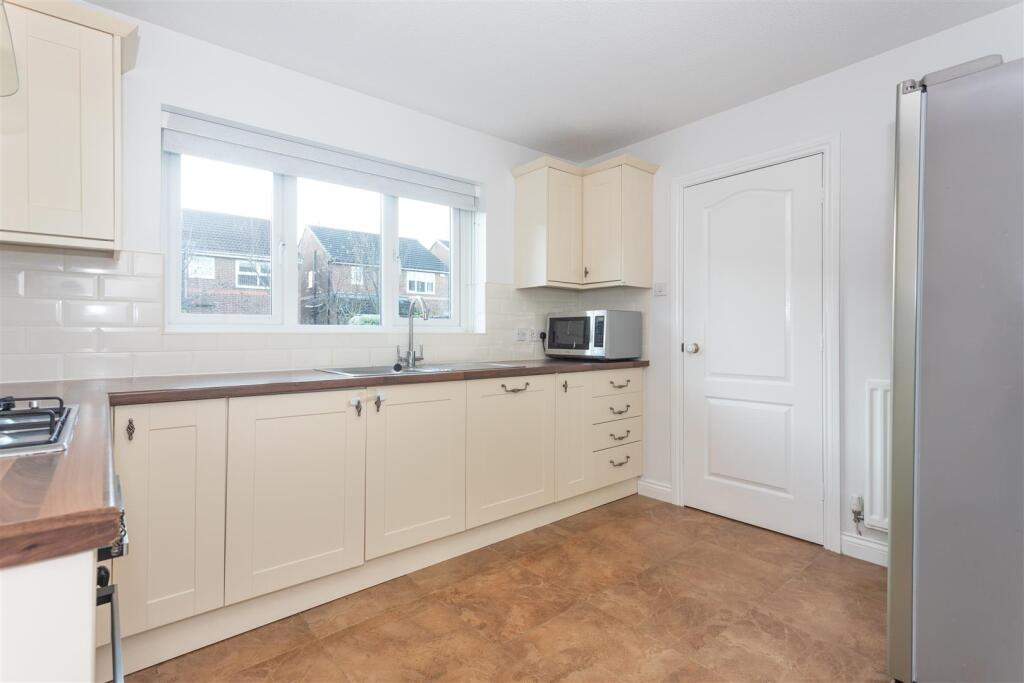 Barwell Court, Newcastle Upon Tyne, NE7 - More