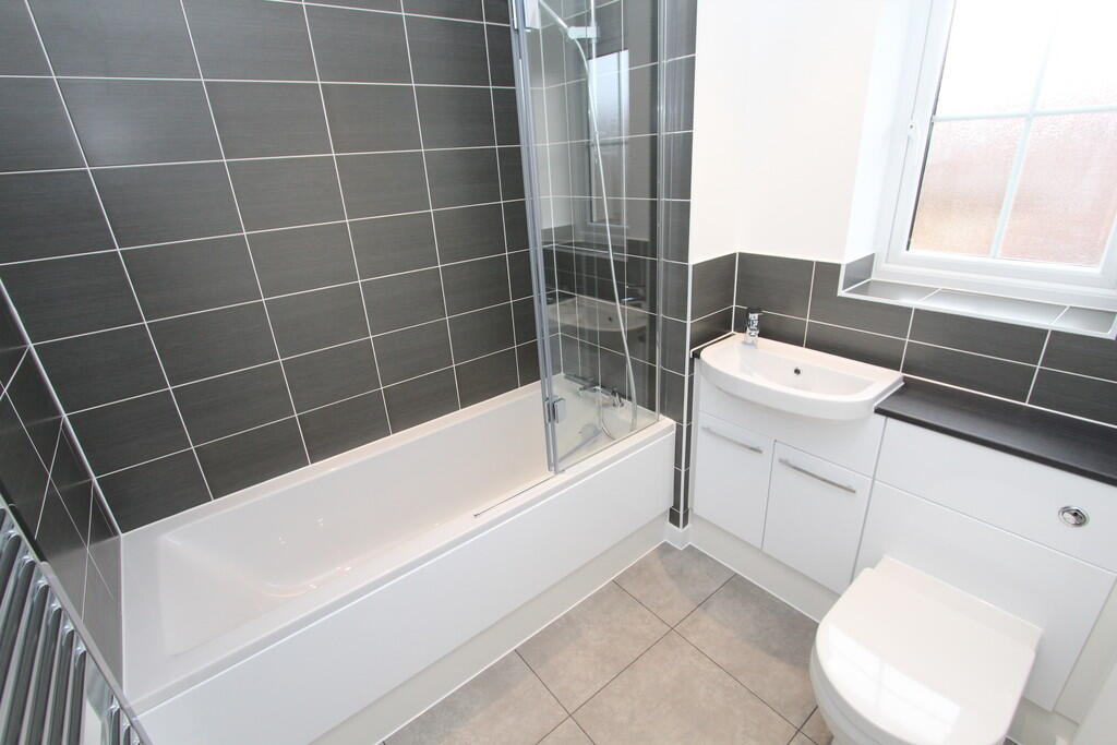 House in Winchester, Wickham - View 4