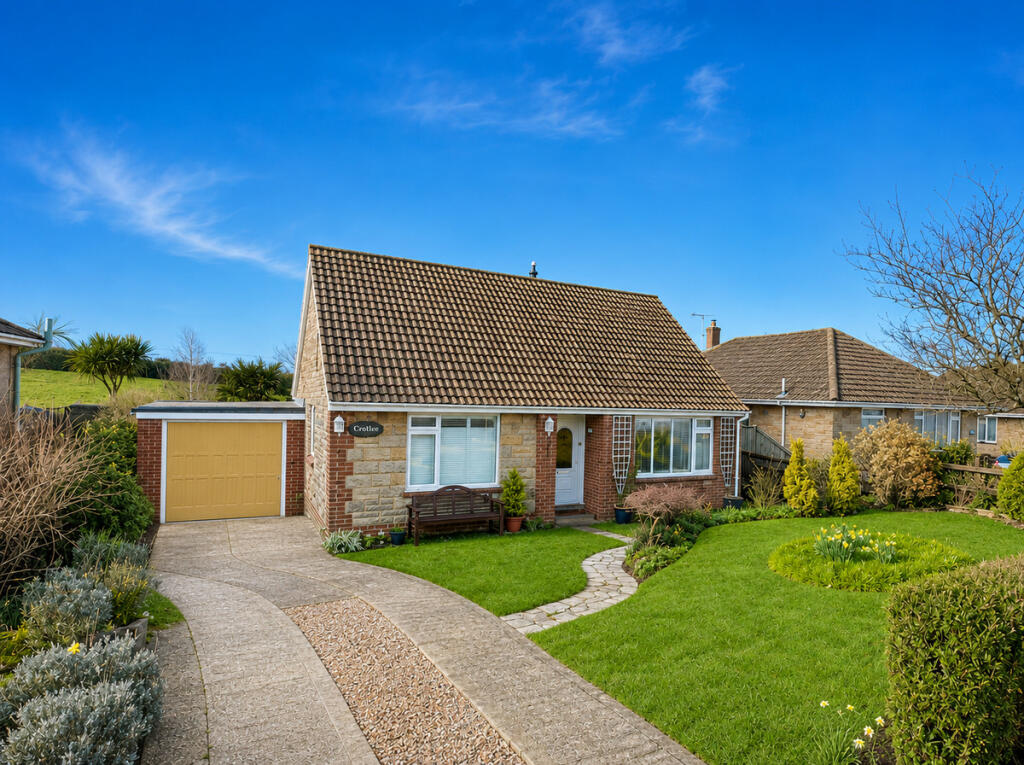 Main image of property: Russell Road, Shorwell, PO30