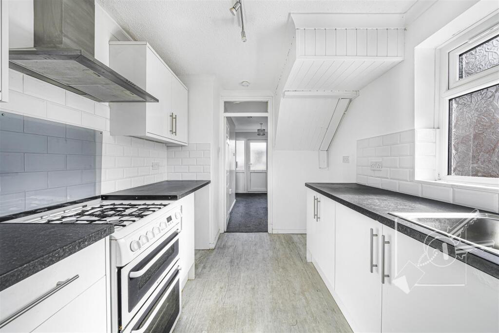 House in Gravesham, Riverview Park - View 3
