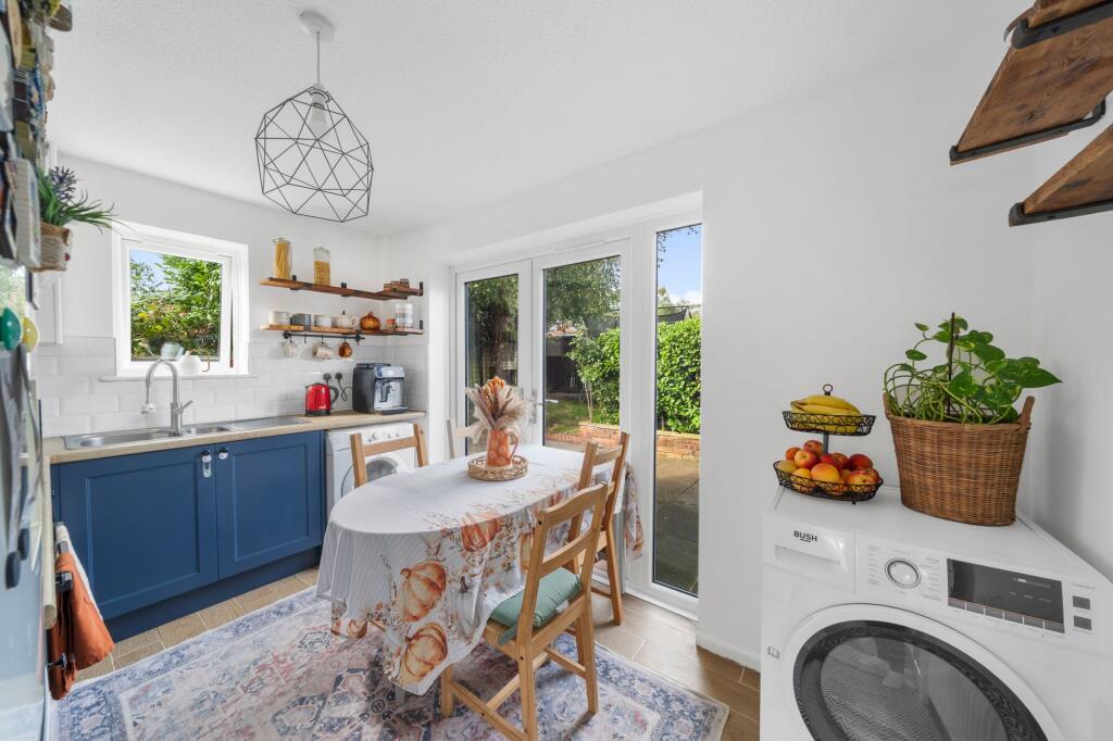 House in Warrington, Great Sankey - View 4