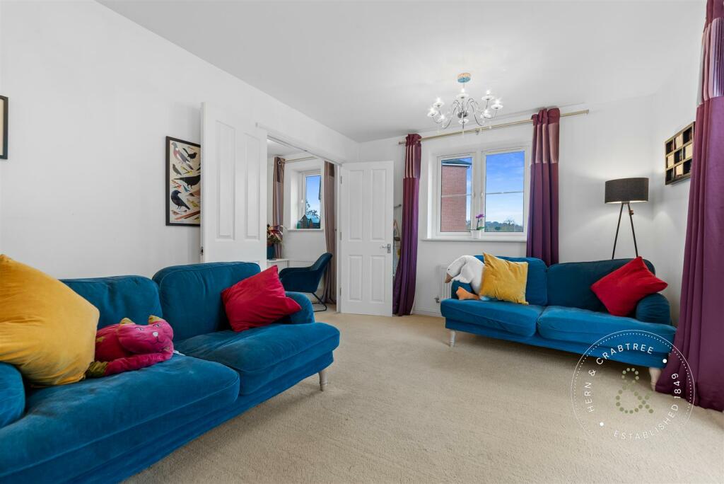 Ashbourn Way, Llanishen, Cardiff photo 4