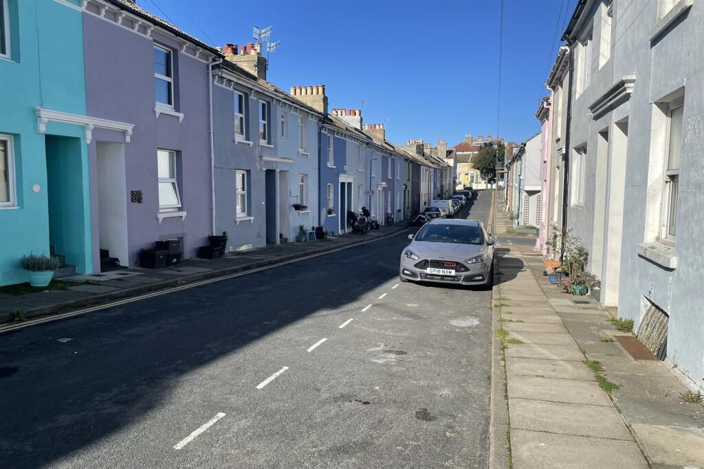 Property photo 11
