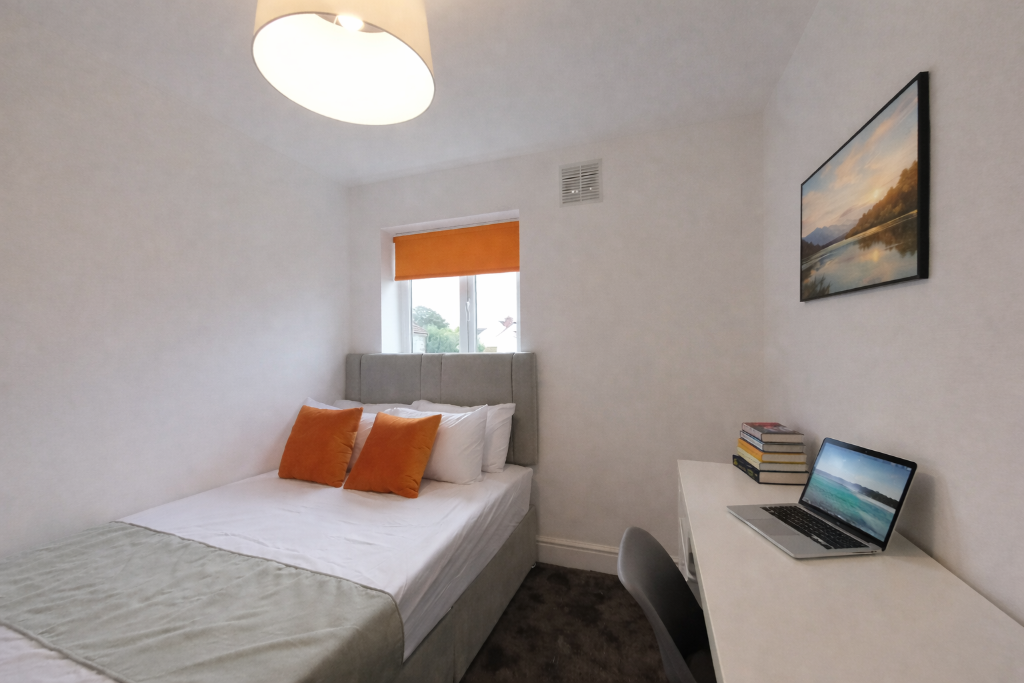 Main image of property: Manor Road, Bristol, BS16