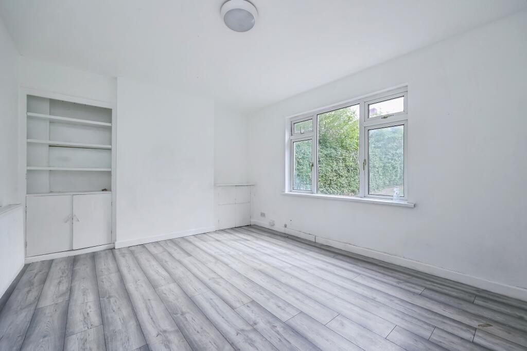 House in Nottingham, Aspley - View 3