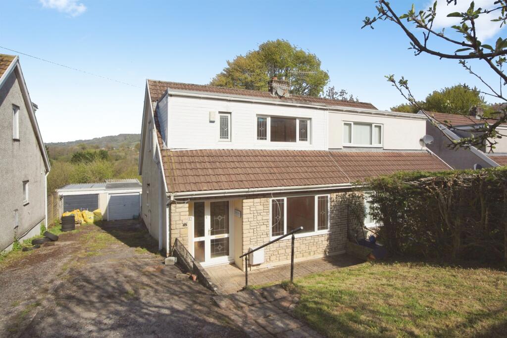 Main image of property: Ty Newydd, Machen, CAERPHILLY