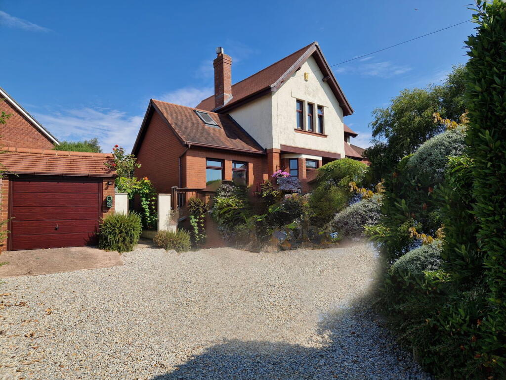 Main image of property: Salterton Road, Exmouth, EX8 2EW