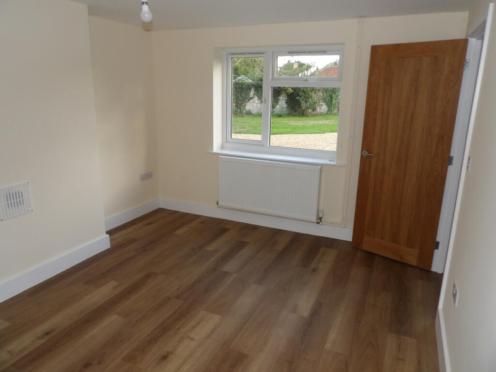 House in Peterborough - View 4