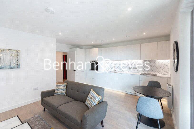 Apartment in Southall, London Borough of Ealing - More