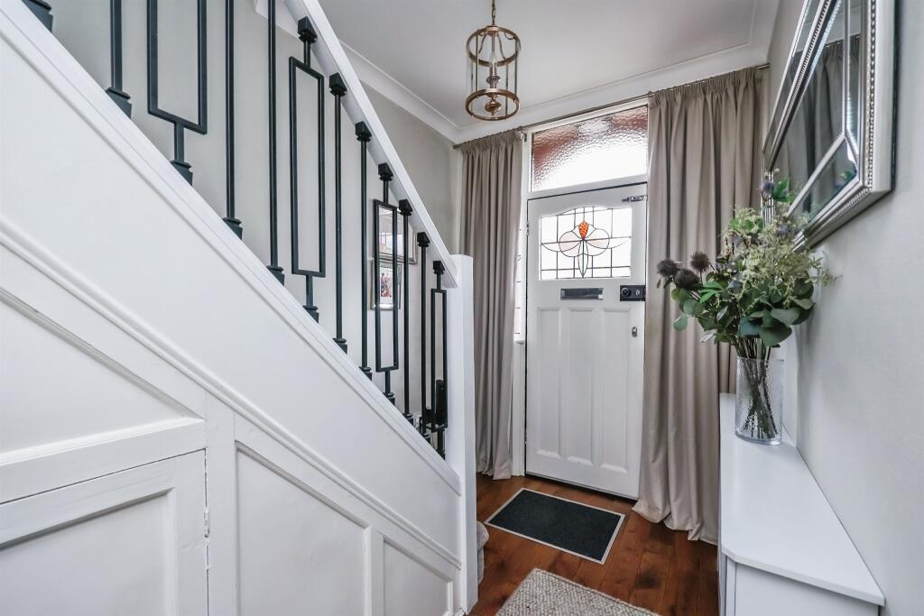 24 PARK DRIVE photo 3