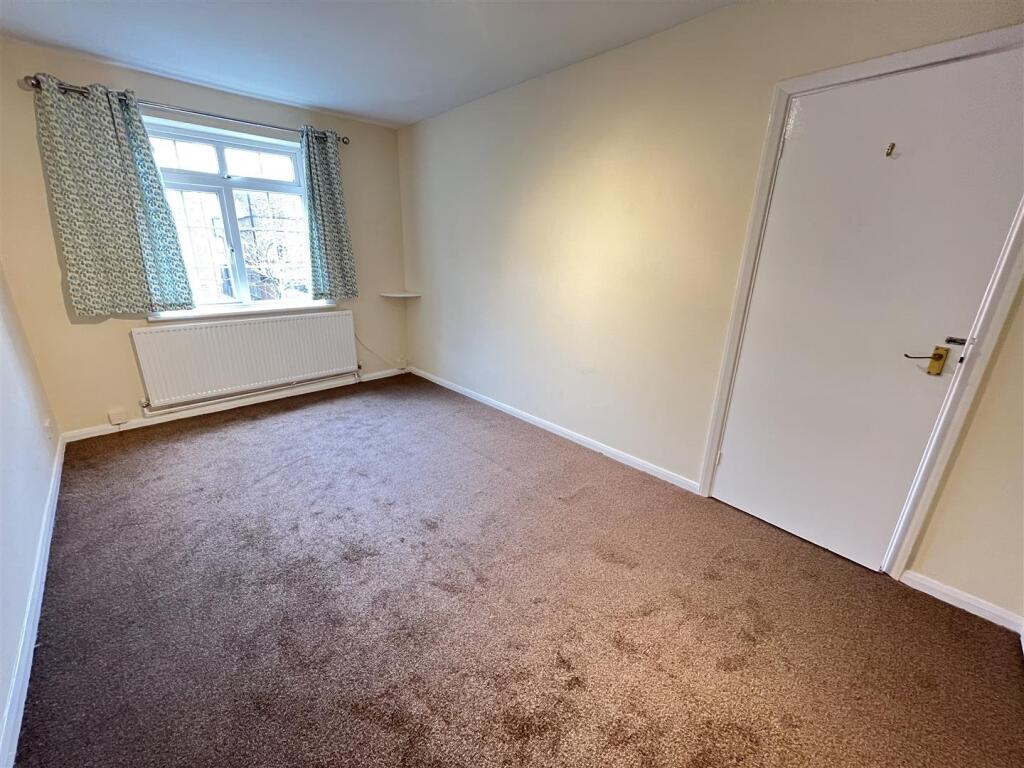 Apartment in London, Merton Park - View 4