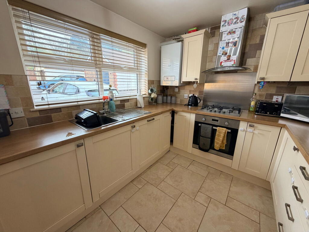 House in Maesteg - View 5