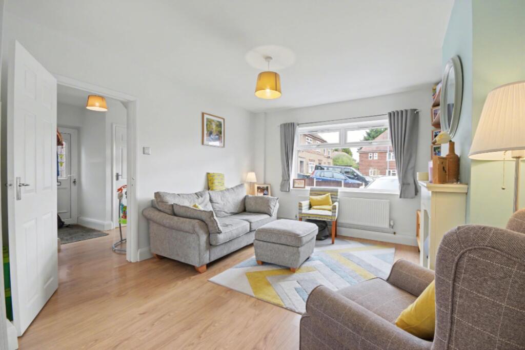 Orchard Crescent, Beeston, NG9 photo 3