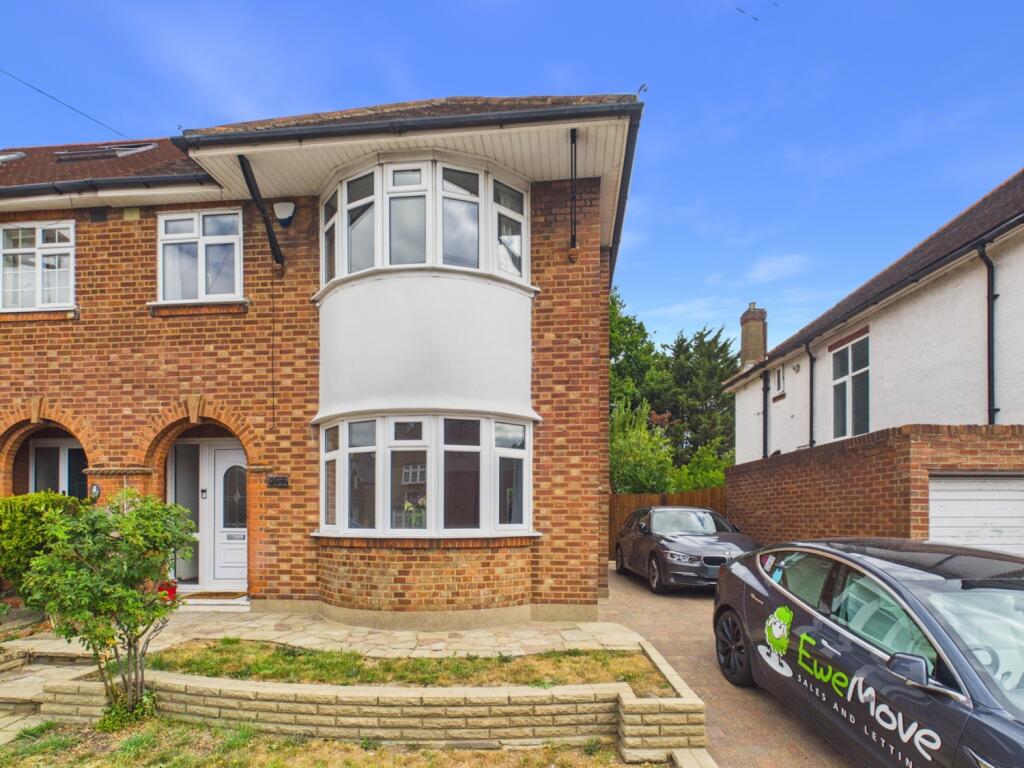 Main image of property: 257 Friern Barnet Lane, London