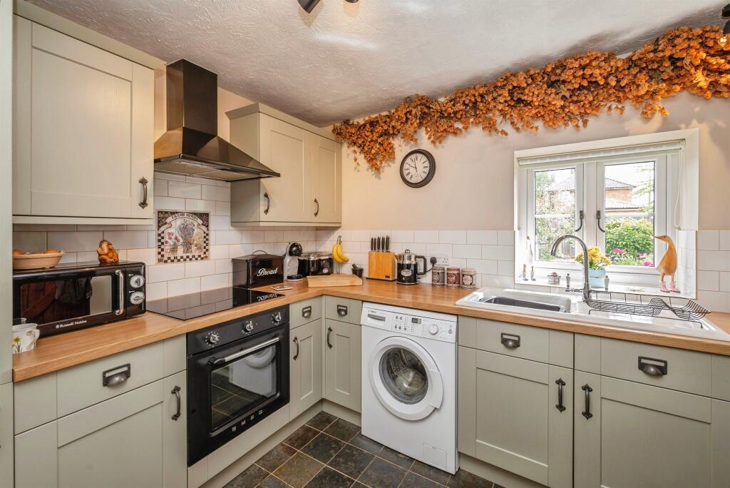The Common, Hanworth, Norwich - View 3
