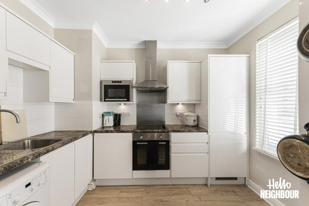 2 bedroom maisonette for rent