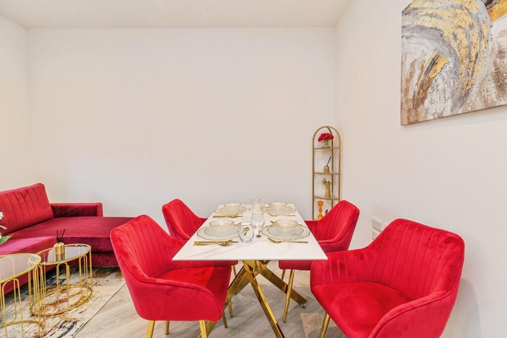 Main image of property: Caldecotte Lake Drive, Milton Keynes, Buckinghamshire, MK7