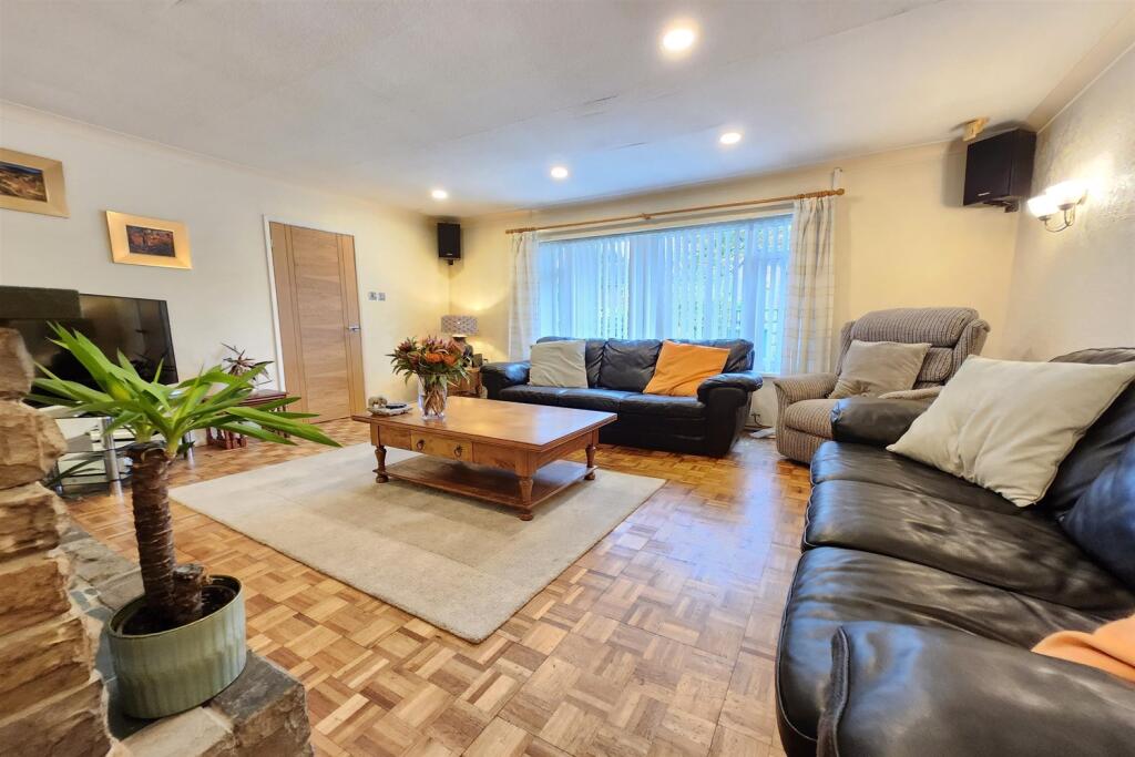 Main image of property: York Road, Grappenhall, Warrington