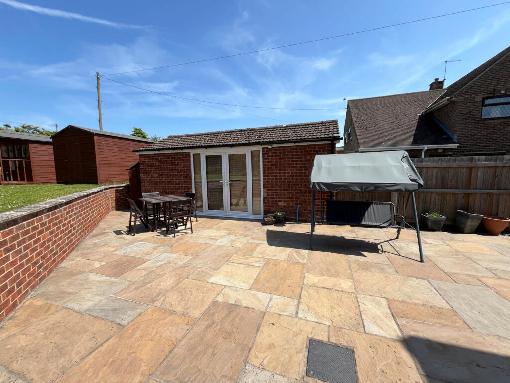 House in Hull - More
