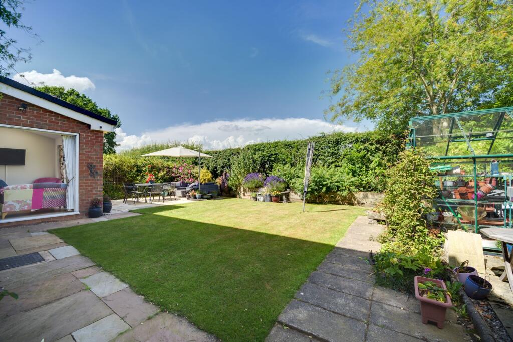 House in Crewe - View 4