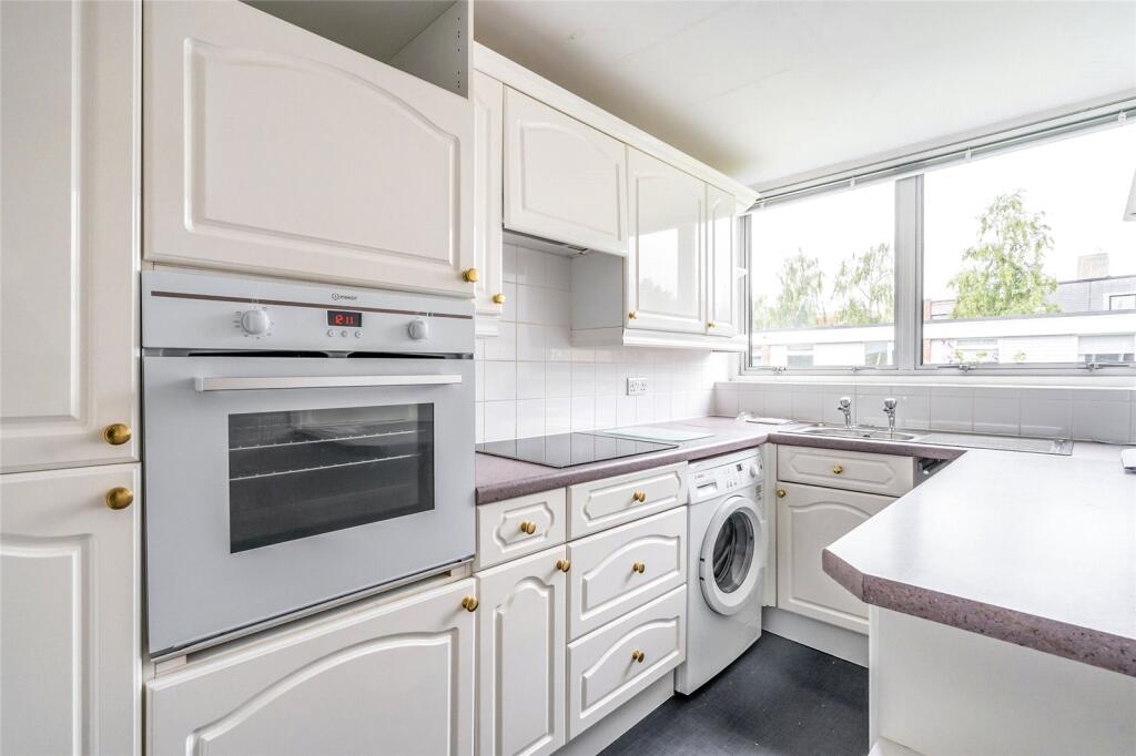 Apartment in Chichester - View 4