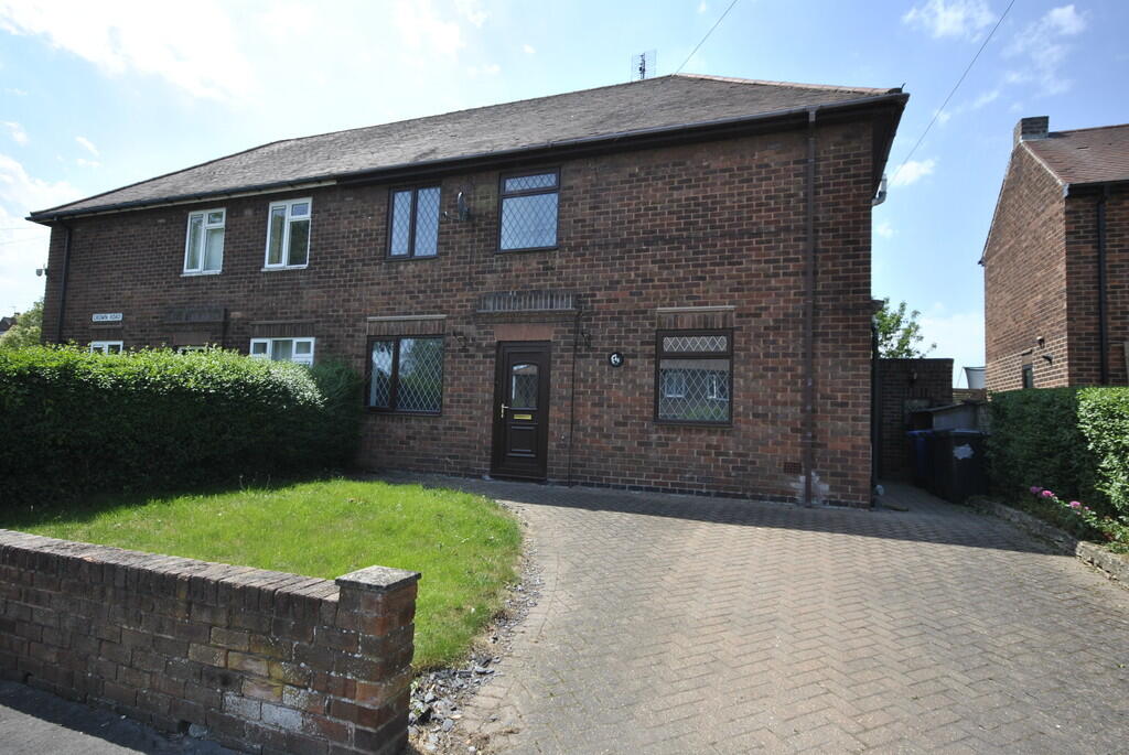 3-bed semi-detached on Crown Road, Tickhill, Doncaster, £235,000
