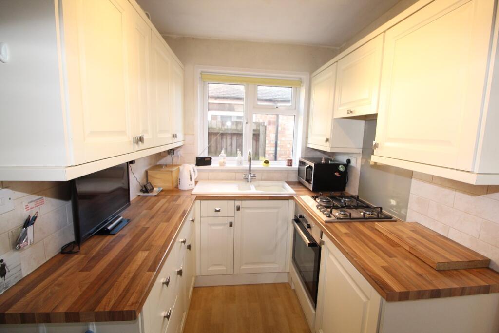 School Lane, Husbands Bosworth, LE17 photo 4