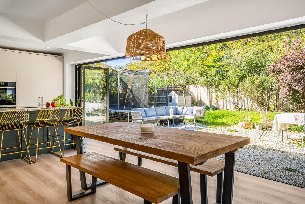 House in Harborough, Great Glen - View 2
