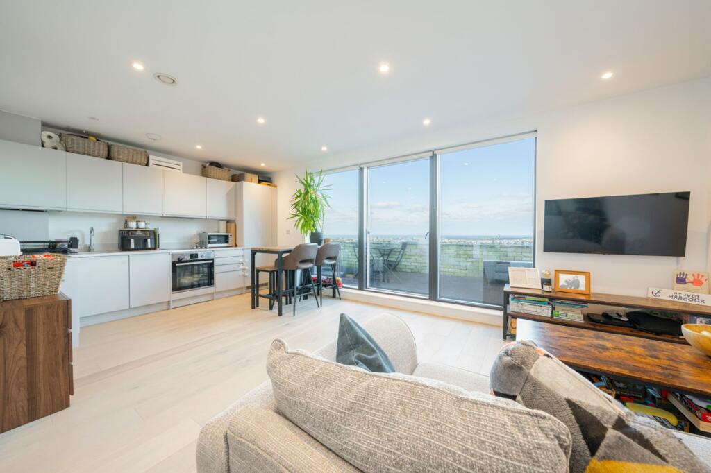 Main image of property: Wotton House, St. Johns Road, Isleworth TW7