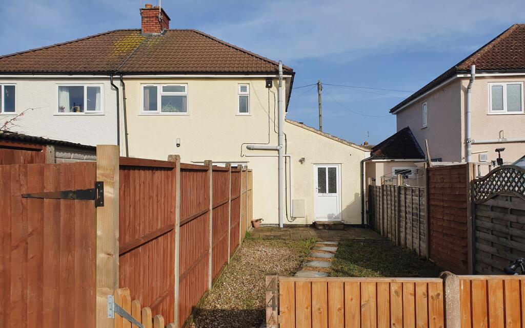 Main image of property: 44A Cotswold Road, Chipping Sodbury, BS37