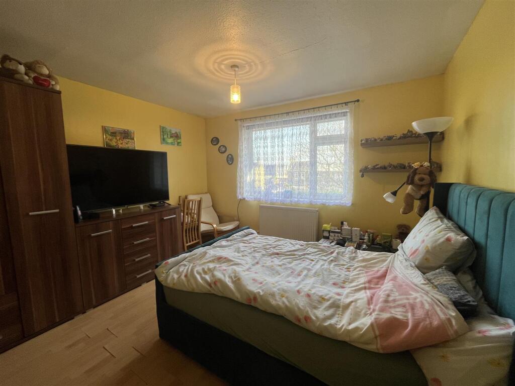 Additional image 8 of Markfield Drive, Low Moor, Bradford