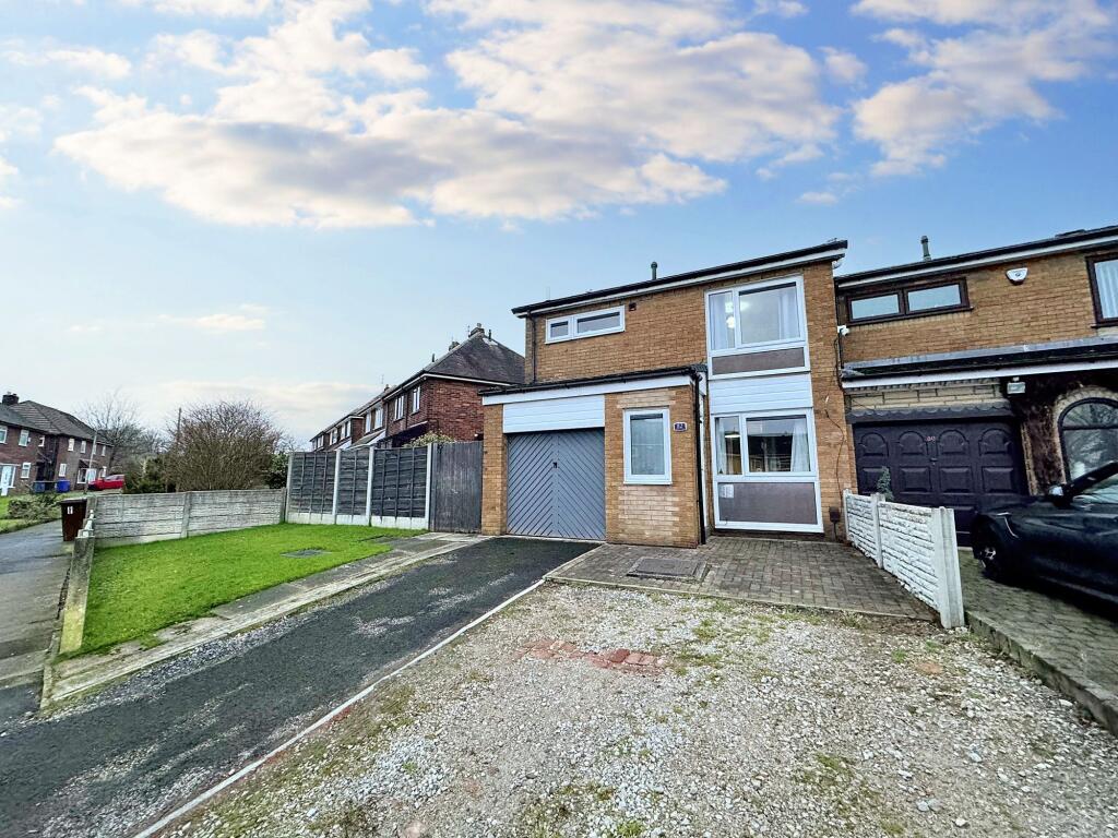 Main image of property: Tintern Avenue, Whitefield, M45