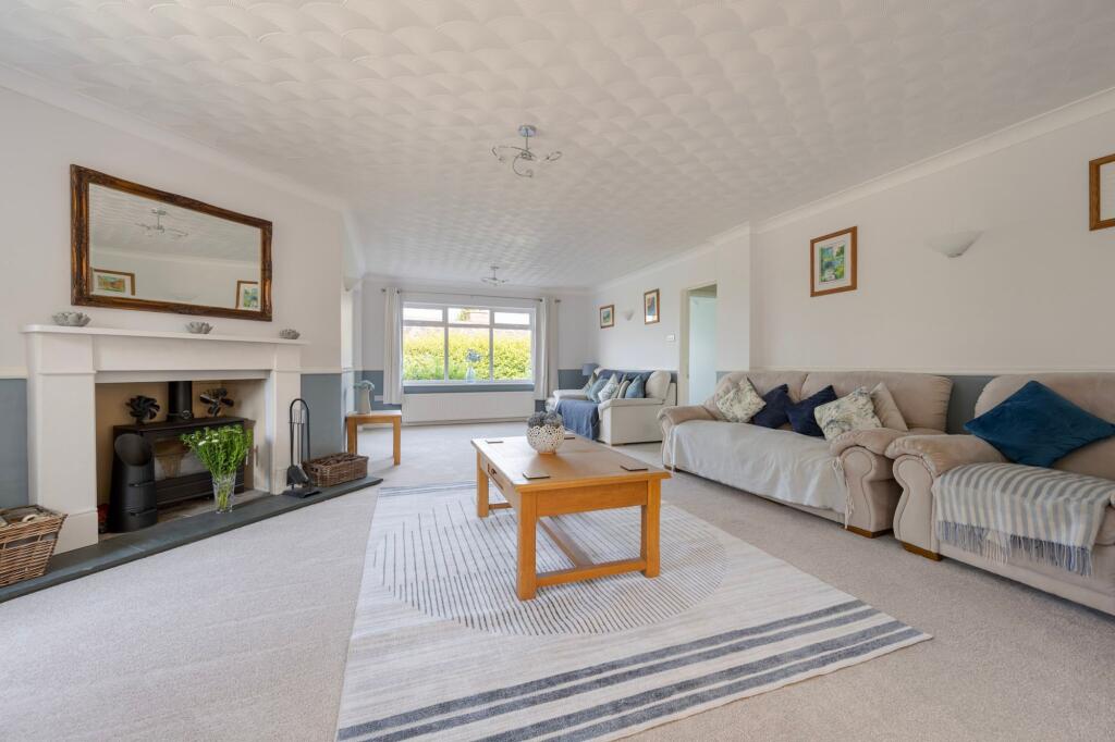 House in Ipswich - View 3