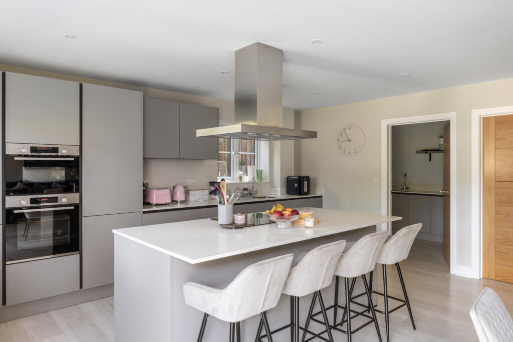 House in Tonbridge - View 4