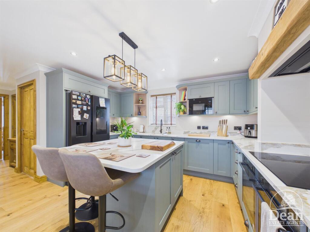 House in Forest of Dean, Coleford - View 3
