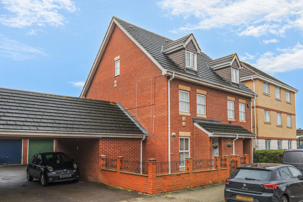 Main image of property: Marathon Way, West Thamesmead