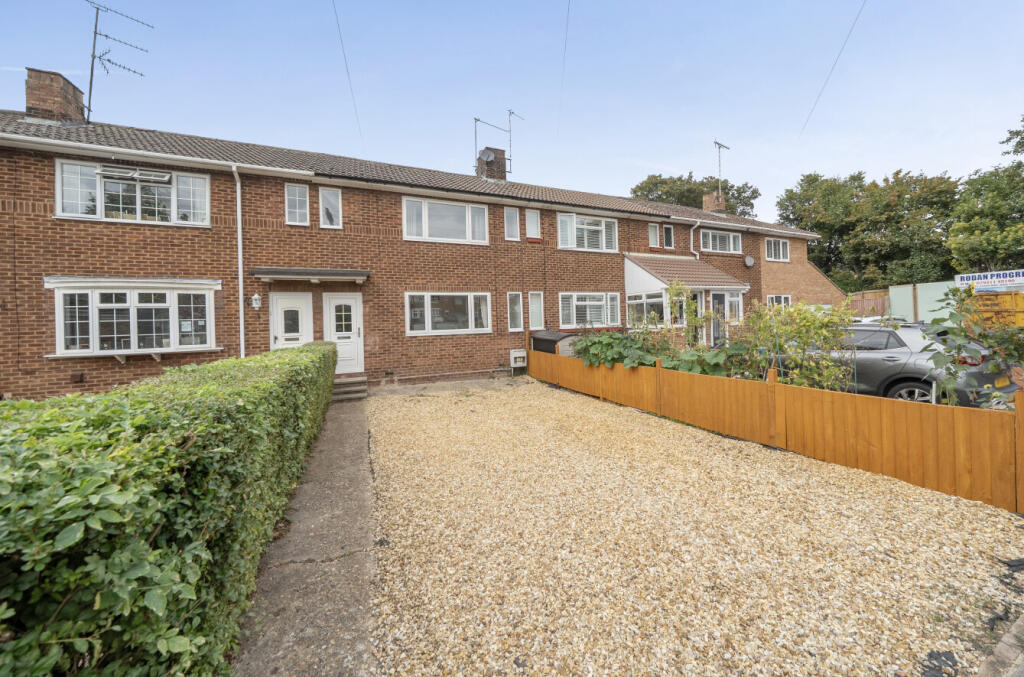 Main image of property: Bernard Close, Dunstable, Bedfordshire