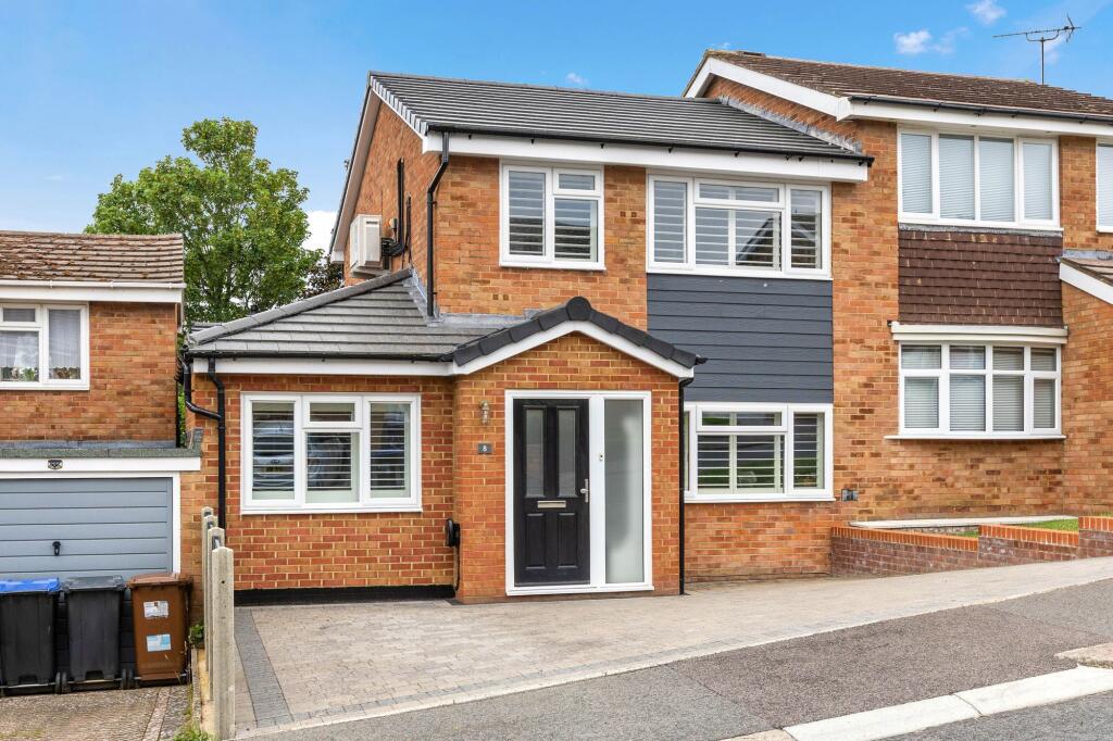 Main image of property: Lingfield Road, Royston, SG8