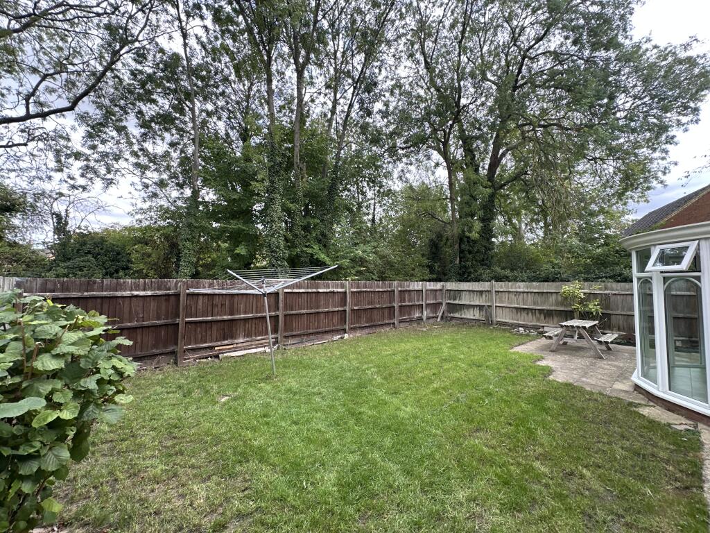 House in Cambridge, Cherry Hinton - View 3