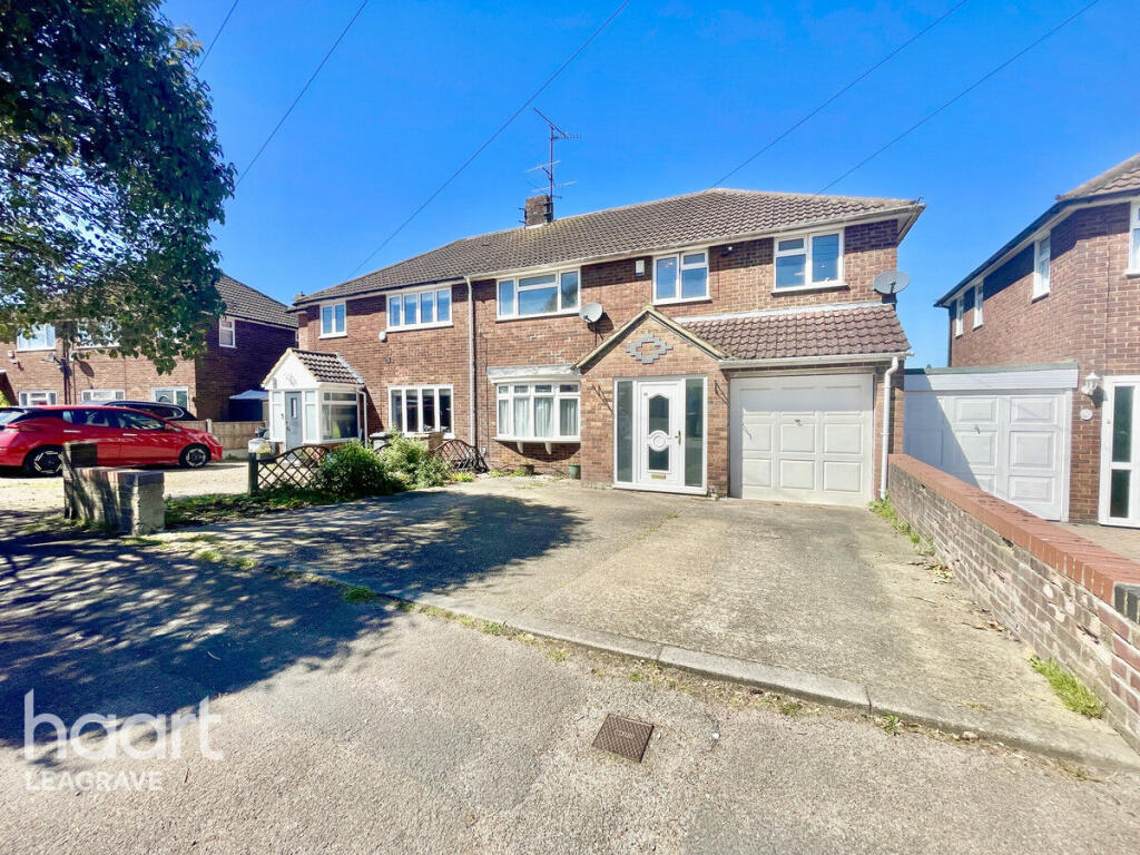 4-bed semi-detached on Mendip Way, Luton, £425,000