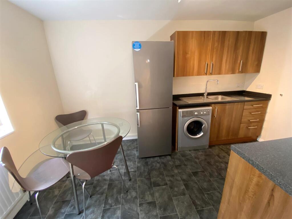 Additional image 3 of Chantry Court, Woods Avenue, Hatfield