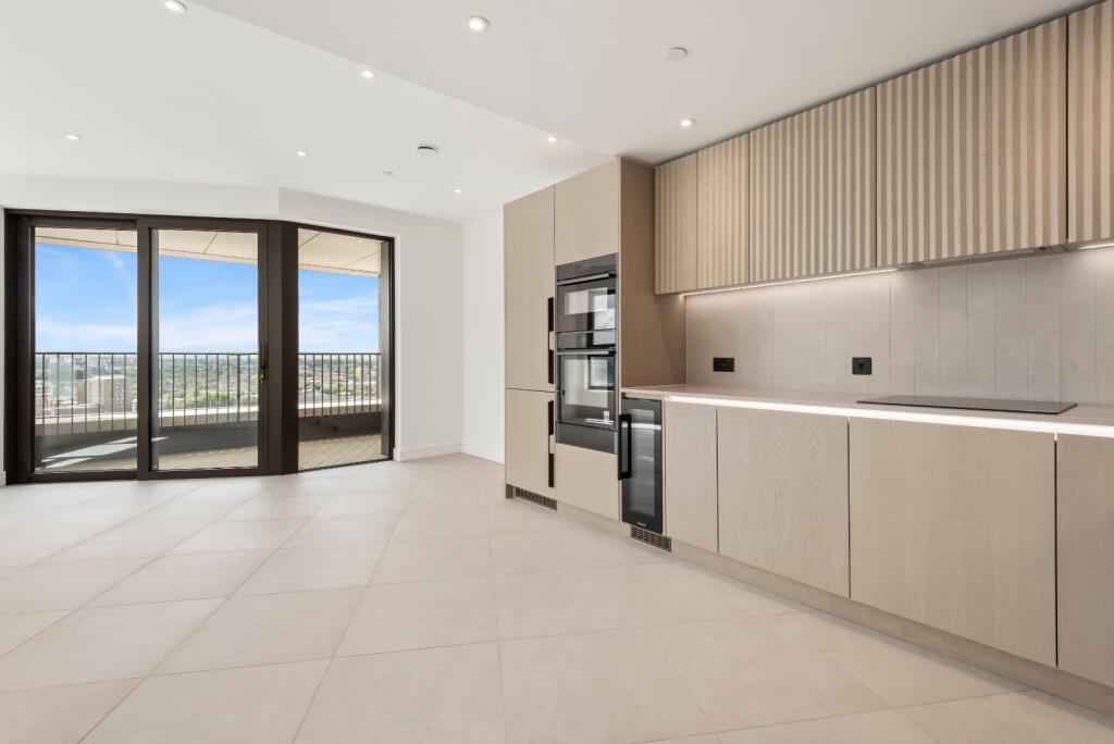 Apartment in London - View 2