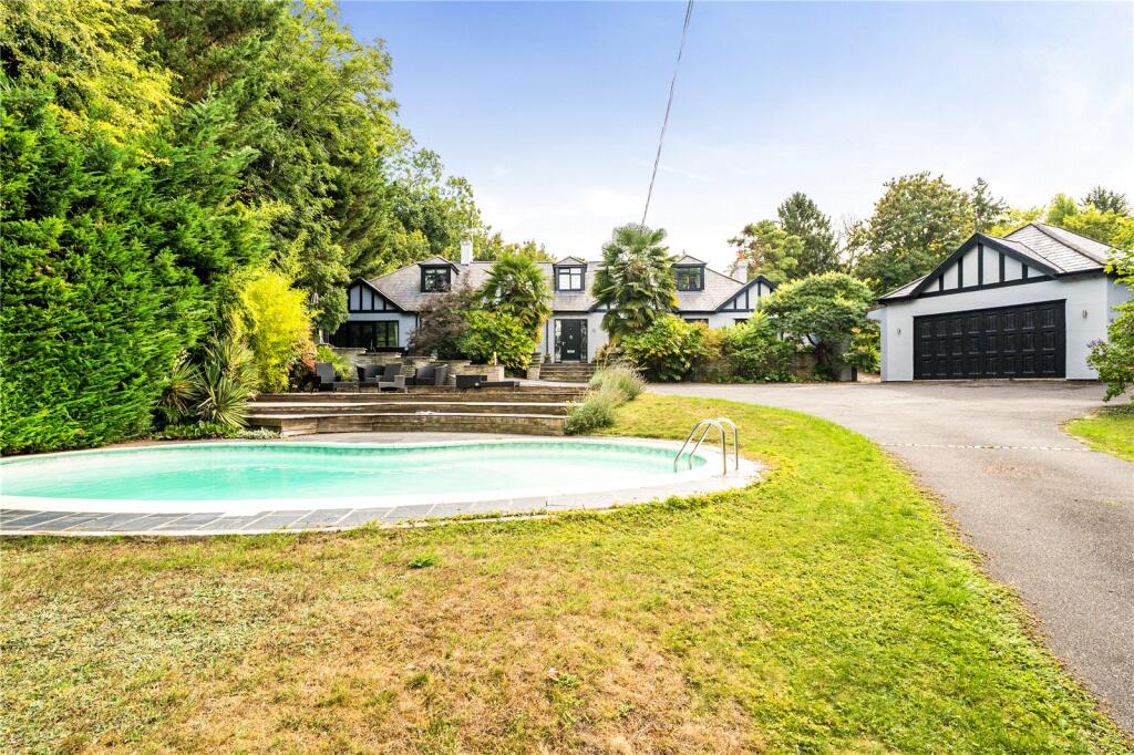House in Sevenoaks, Halstead