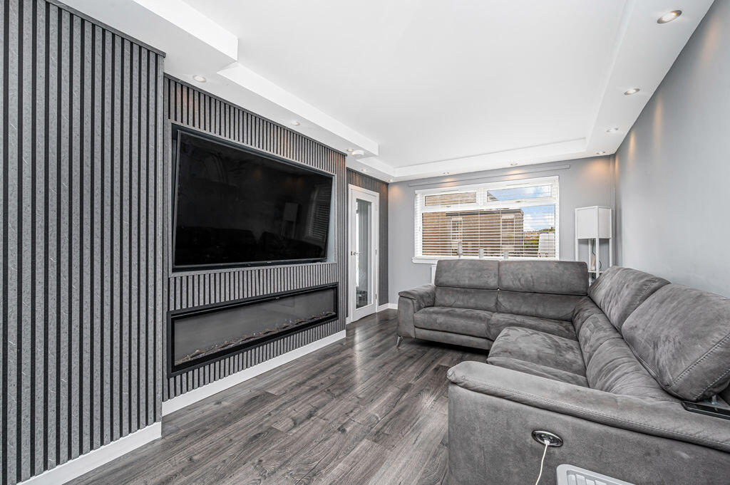 House in Kirkcaldy, Fife - View 3