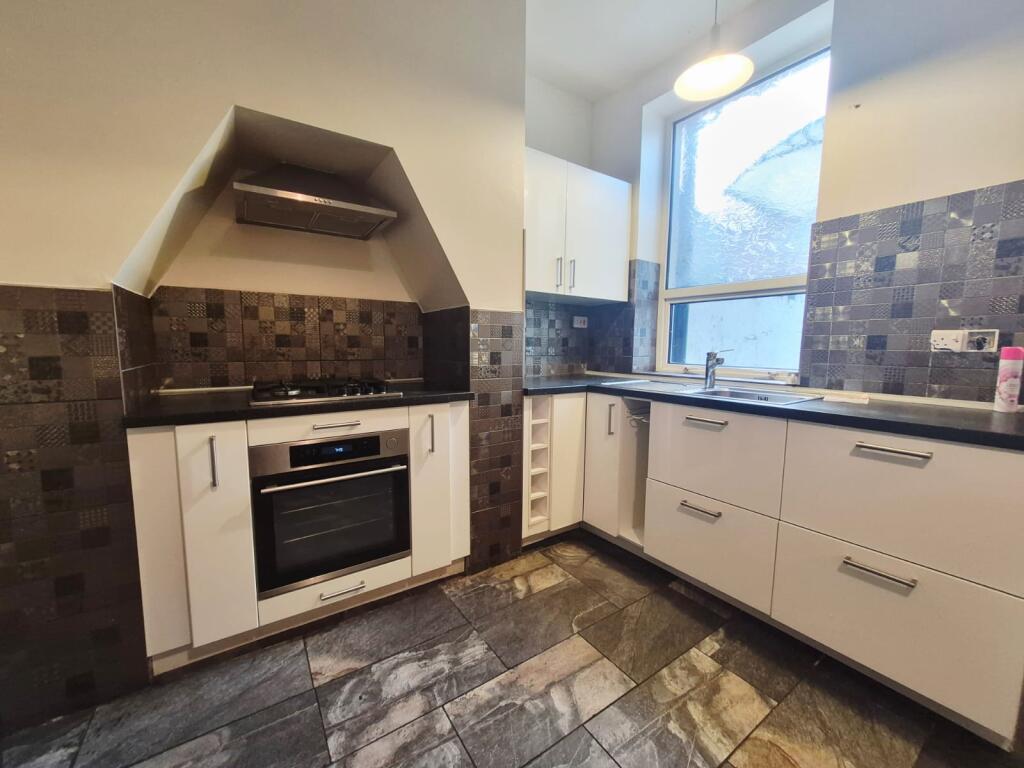 Kings Bridge Street, BB2