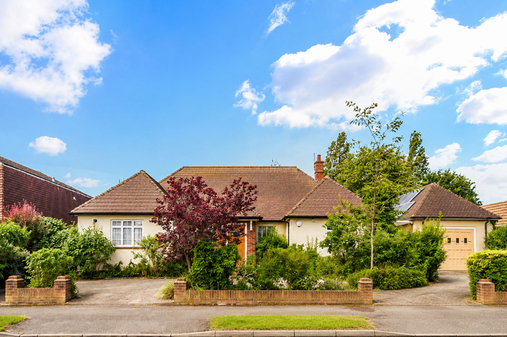 Main image of property: Kingsmead Avenue, Worcester Park, KT4