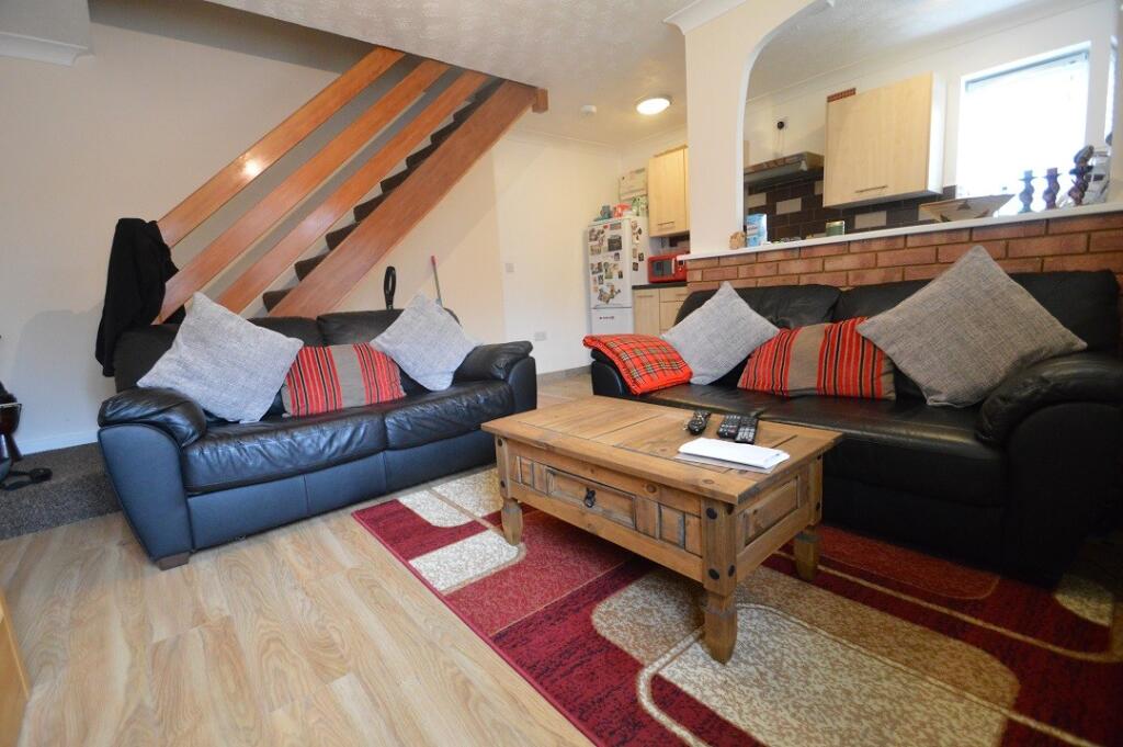 House in Slough - View 3