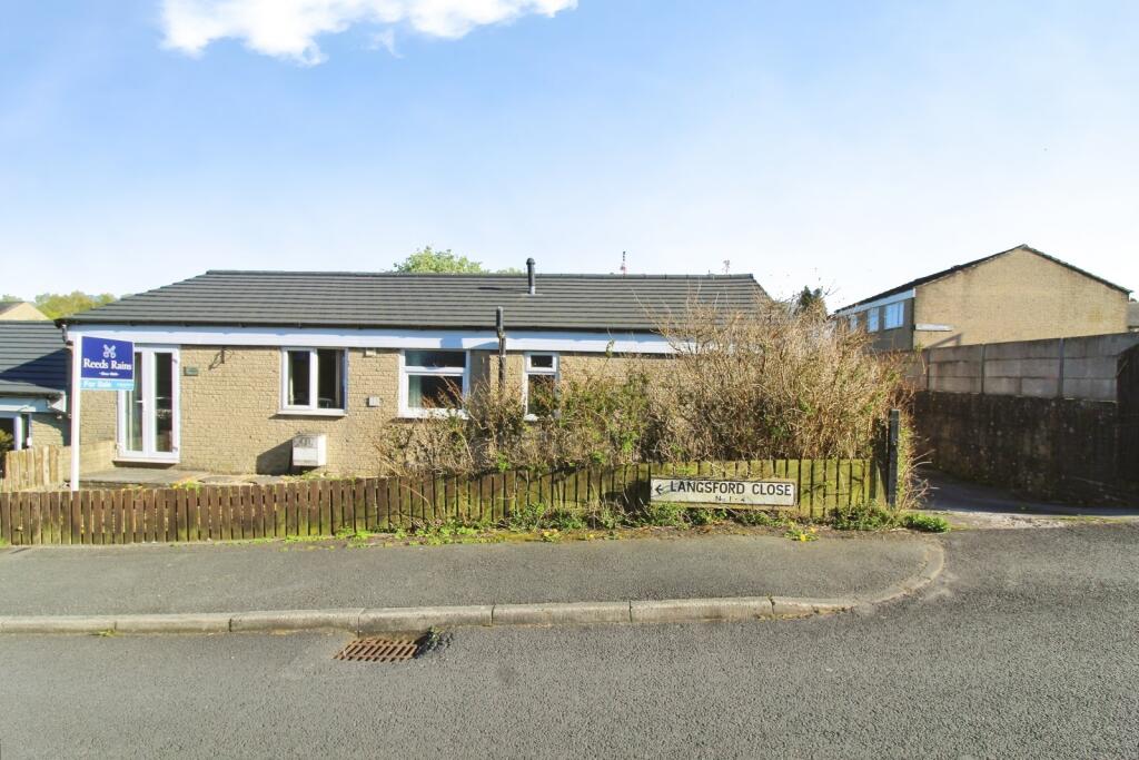 Main image of property: Langsford Close, Barnoldswick, Lancashire, BB18