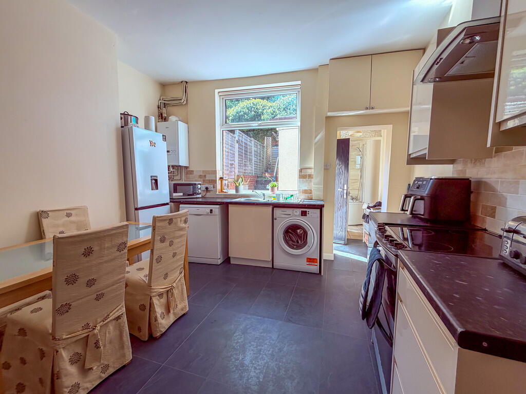 Sheffield Road, South Anston, Sheffield  photo 5
